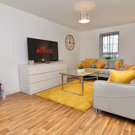 Canalview House - Fully Furnished Coventry City Centre Home Экстерьер фото