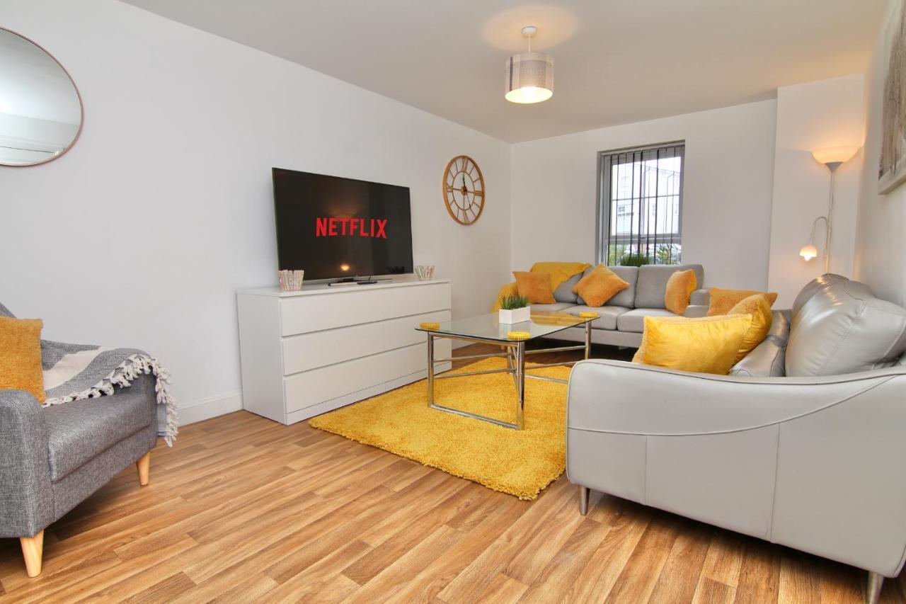 Canalview House - Fully Furnished Coventry City Centre Home Экстерьер фото