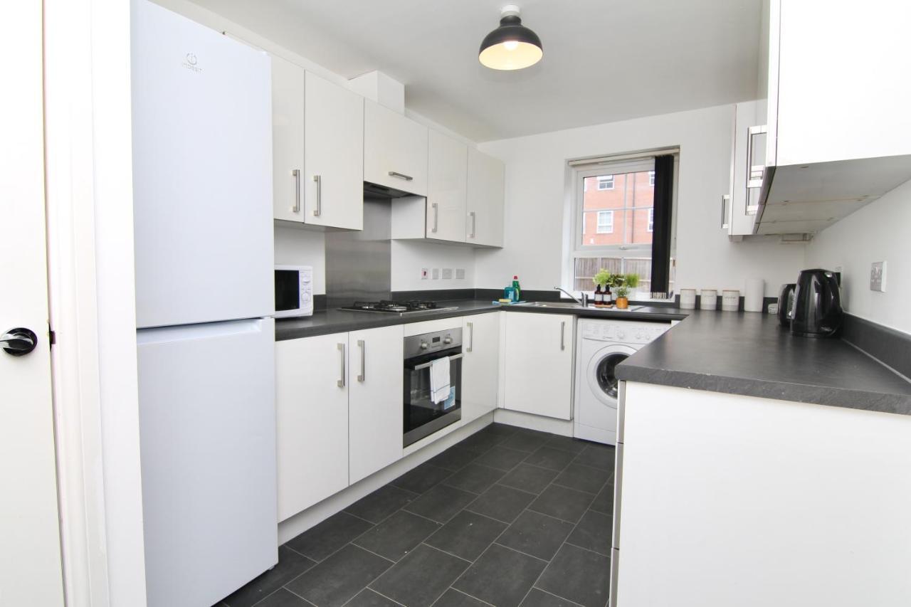 Canalview House - Fully Furnished Coventry City Centre Home Экстерьер фото