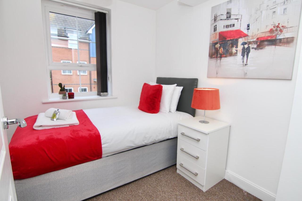 Canalview House - Fully Furnished Coventry City Centre Home Экстерьер фото