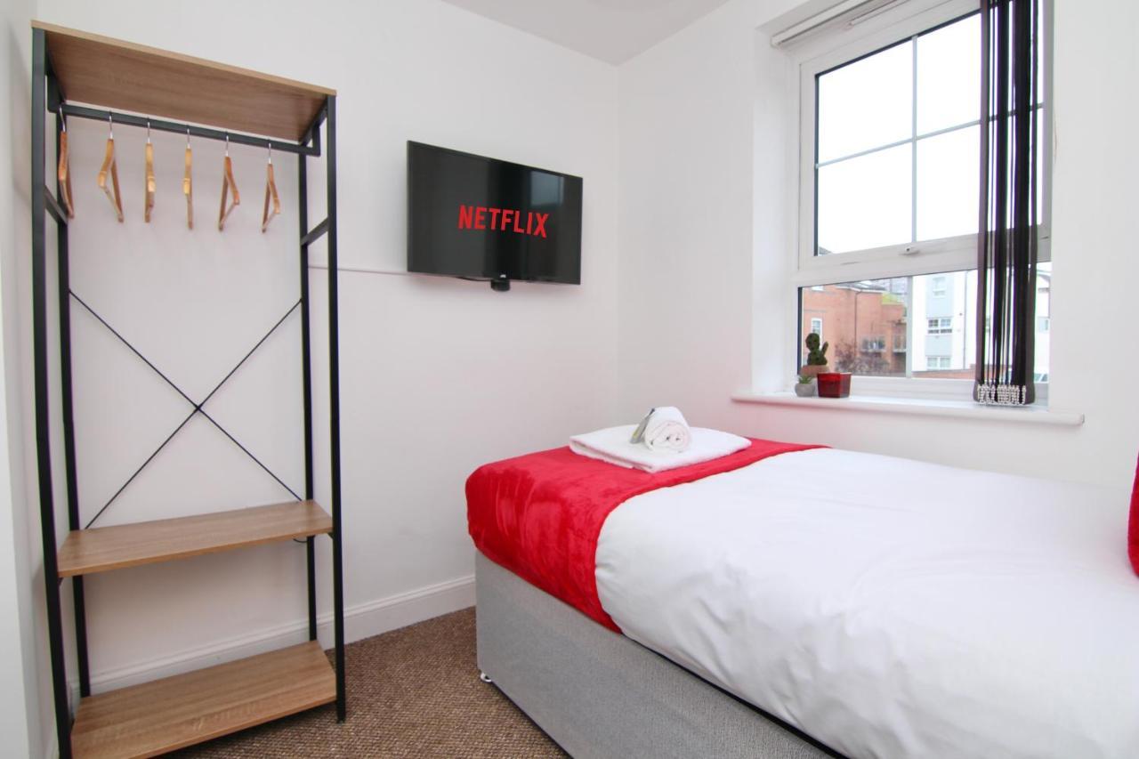Canalview House - Fully Furnished Coventry City Centre Home Экстерьер фото